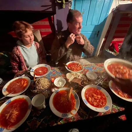 Authentic Хостел Nizhnyaya Rozhanka